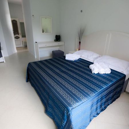 Hometel 4 Friends Gagra Dış mekan fotoğraf