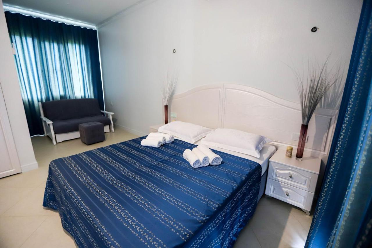 Hometel 4 Friends Gagra Dış mekan fotoğraf