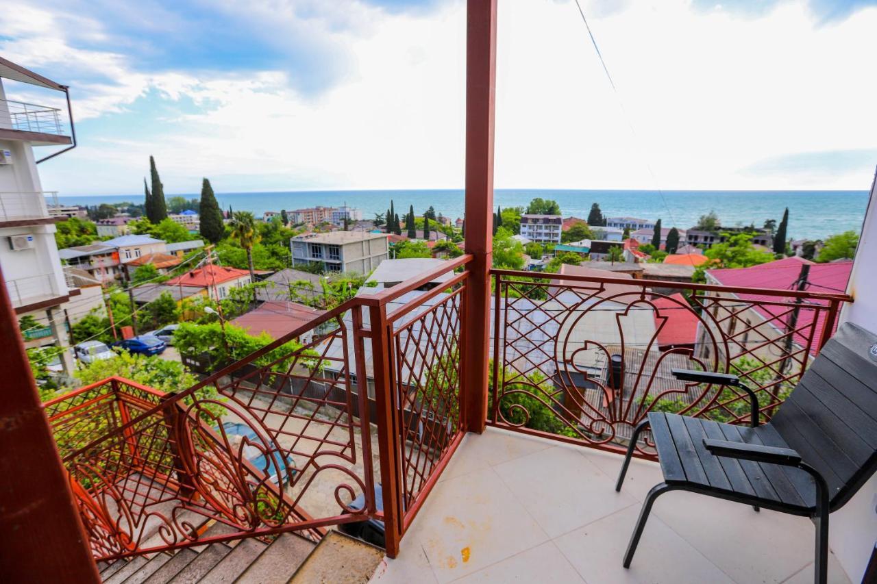 Hometel 4 Friends Gagra Dış mekan fotoğraf